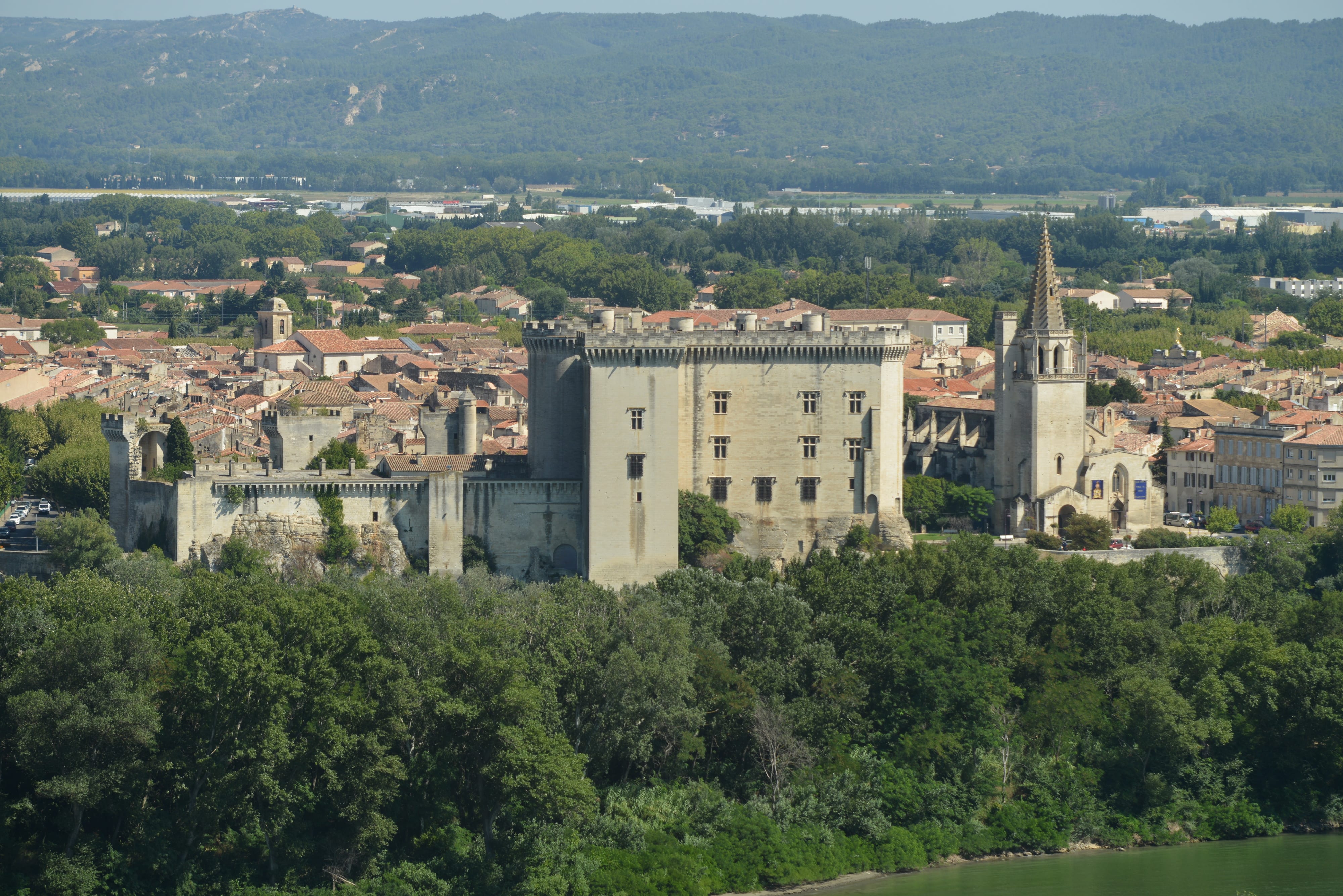 Le service Urbanisme/Affaires Foncières | Ville de Tarascon-en-Provence